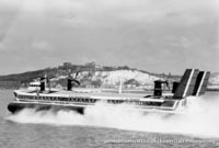 SRN4 The Princess Anne (GH-2007) with Seaspeed at Dover